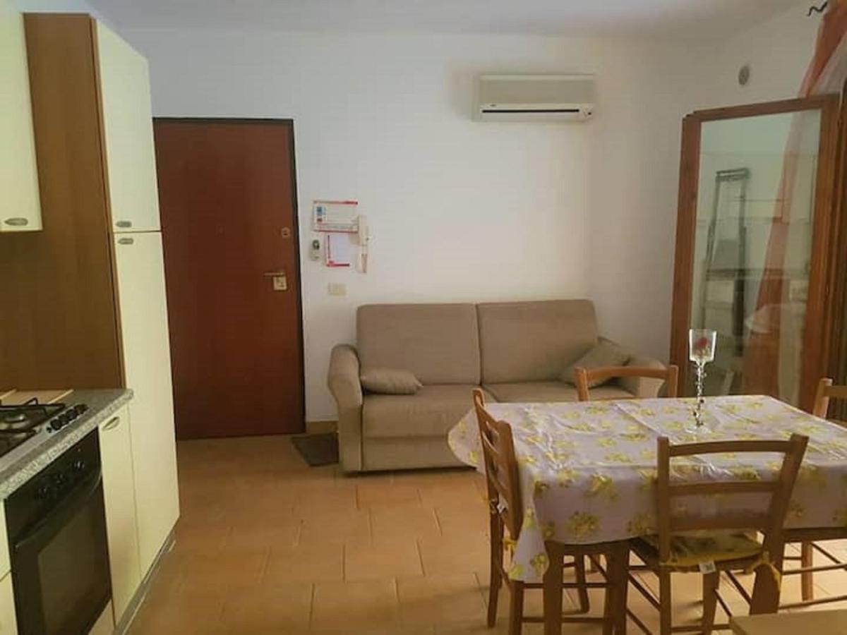 Sa Marinedda Guest Apartment Ольбия Экстерьер фото